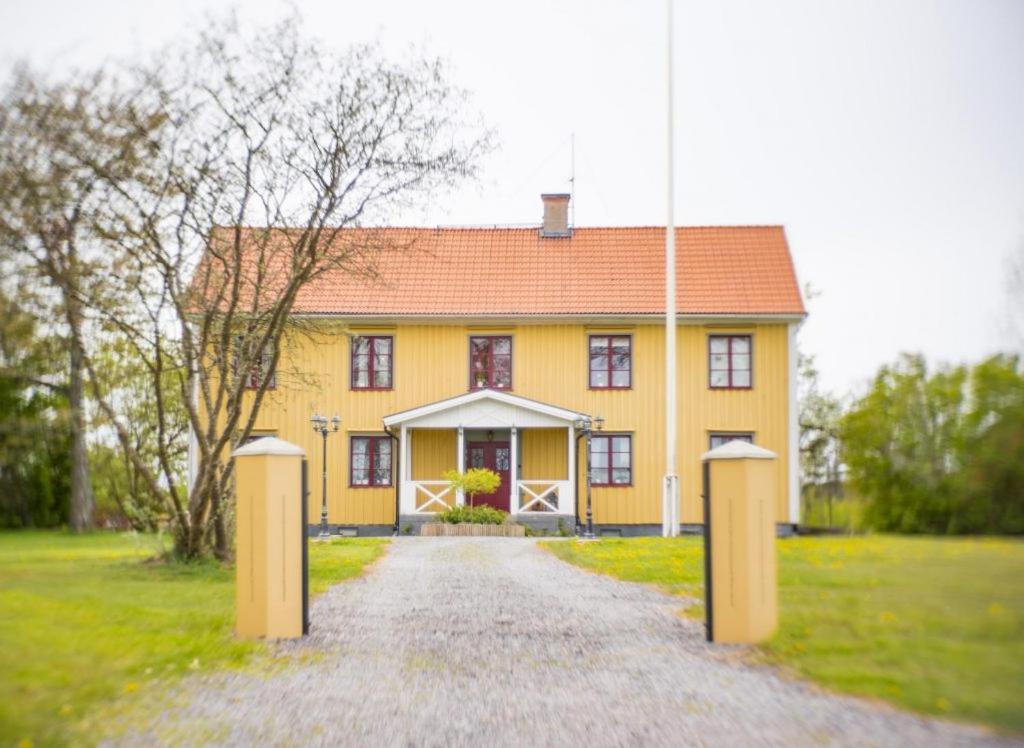 Vaestervik Rum Och Stugor Buitenkant foto